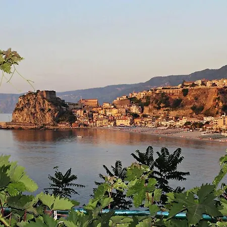 Casa Azzurra * Scilla